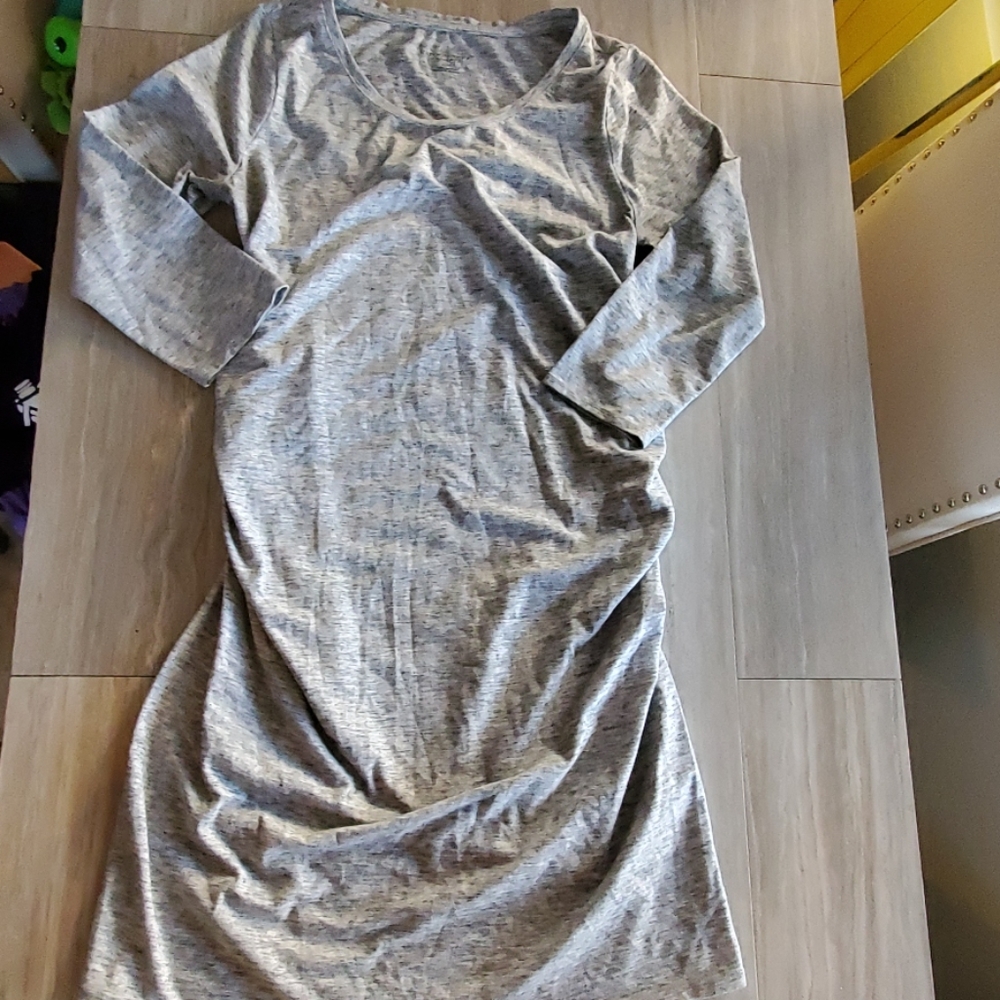 5 for $25!!!!! Liz Lange Maternity Dress